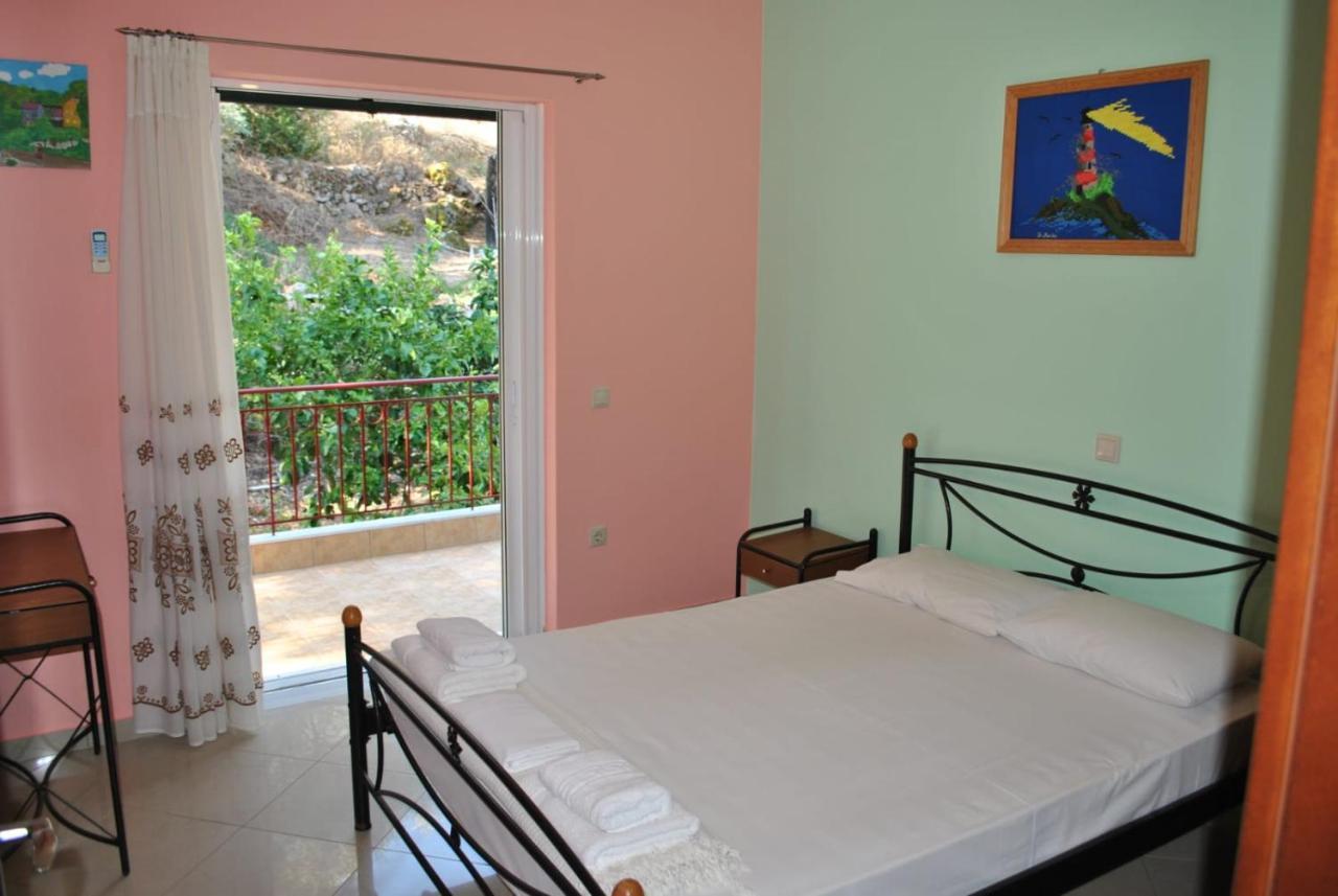 Monika Lefkada Hotel Tsoukaladhes Exterior photo