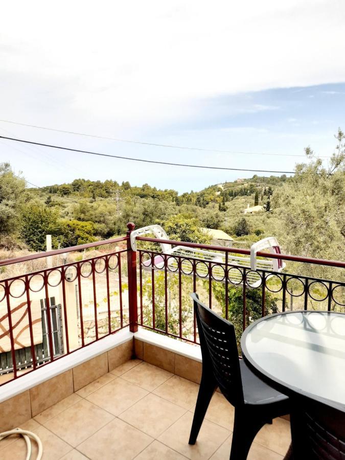 Monika Lefkada Hotel Tsoukaladhes Exterior photo